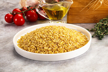 Dry wheat bulgur fow cooking