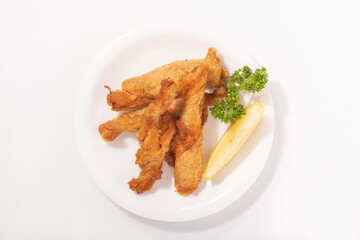 鶏肉の鶏皮包み揚げ