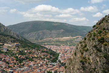 Naklejka premium Amasya city view from Amasya Fortress