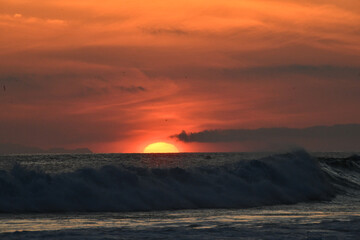 Sun On Horizon Pacific Ocean Orange