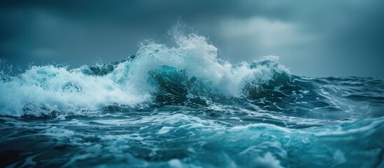 Fototapeta premium Ocean Wave Crashing Under a Gray Sky