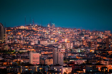 Obraz premium Ankara Castle and downtown view during twilight