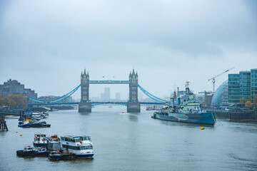 Obraz premium London, UK - City buildings and city streets