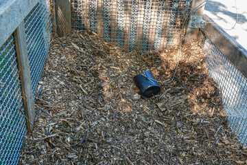 Obraz premium composted yard waste in box with bucket for public use kit