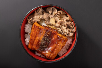 うな牛（鰻蒲焼きと牛丼）