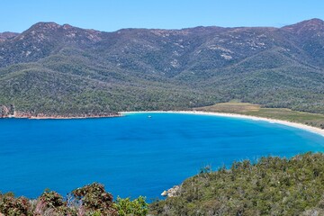 Fototapeta premium Freycinet national park, Winegalss bay, Tasmania, Tassia, Tasman wilderness, Australia 