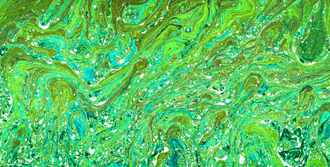 The Enchanting Dance: Free-Flowing Colors in Liquid Art with an Ethereal Touch
