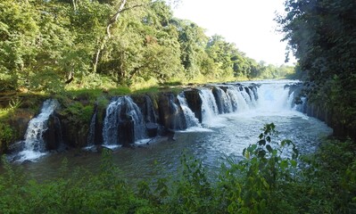 Obraz premium Tad Pha Suam Waterfalls, Bolaven Plateau, Champasak - Laos