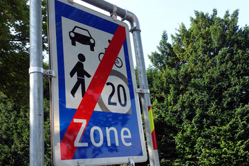 Verkehrsberuhigung Ende