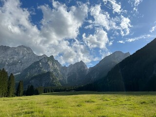 Fototapeta premium landscape with lake