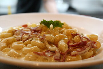 FOOD PHOTOGRAPHY ON TABLE SERVE