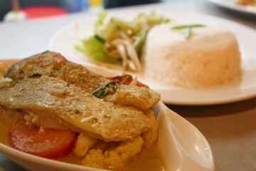 FOOD PHOTOGRAPHY ON TABLE SERVE