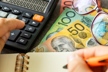 Australia money, financial analysis, company accounting, tax calculation, financial business...