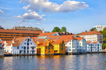 Obraz premium Old wooden houses in Bergen havn, Norway