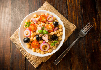 Ensalada de garbanzos