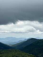 Obraz premium clouds over the mountains