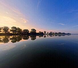 Fototapeta premium mist morning on the lake