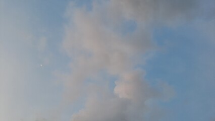 Pretty and Cute Evening Sky In Singapore