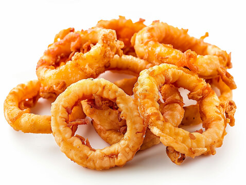 Beignets de calamars ou oignons frits en rondelle, friture de fruit de mer sur fond blanc, tapas ou ap&eacute;ritifs m&eacute;diterran&eacute;ens