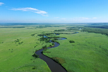 Obraz premium 夏の釧路湿原ドローン空撮
