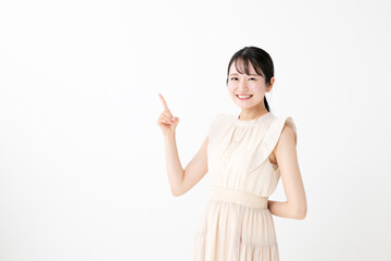 季節による爪の伸びる速さの違い