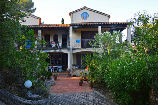 Villa "Trembita"