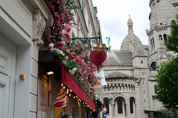 Sightseeing in Paris through Montmartre, the Latin Quarter, Notre Dame, the Eiffel Tower, the...