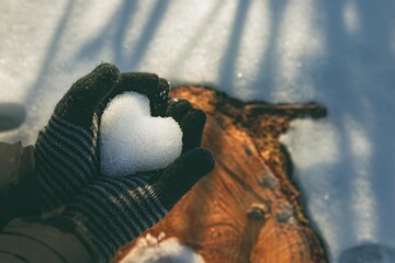 heart in the snow
