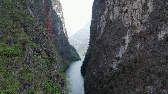 Tu San Canyon in Ha Giang