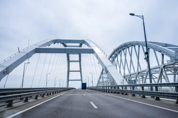Crimean Bridge, arches, close-up