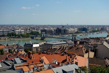 Obraz premium Budapest, Hungary's capital city, sits on the Danube River in Eastern Europe