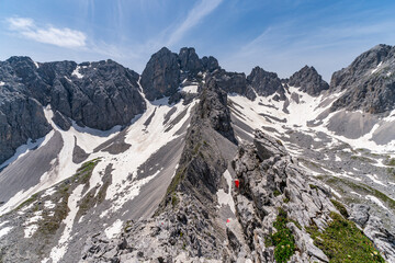 Mountain tour to the Vorderer Drachenkopf in the Mieminger mountains in Ehrwald