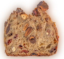 Tranche de pain complet aux fruits secs