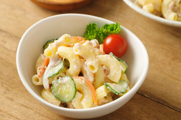 ツナ マカロニサラダ