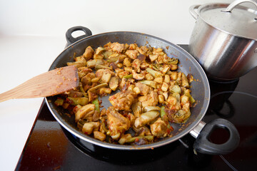 Preparing the base of a paella