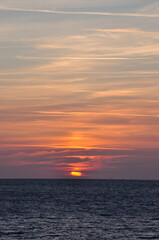 romantscher Sonnenuntergang am Atlantik in Fecamp - romantic sunset on the Atlantic in Fecamp