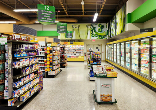 Publix Supermarket Interior, Fayetteville, North Carolina, USA