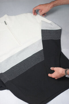 MOCKUP BRAND CLOTHE WITH  STICKER  HANDS JOGER BUZO