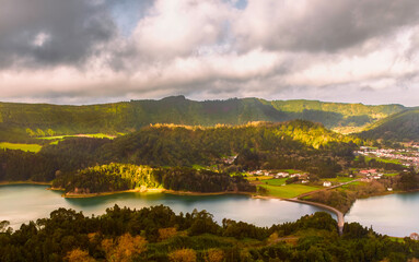 Beautiful view of Seven Cities Lake 