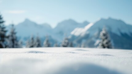 Obraz premium A snowy mountain range with a clear blue sky