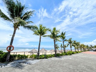 the beautiful Non Nuoc beach in Da nang, Vietnam