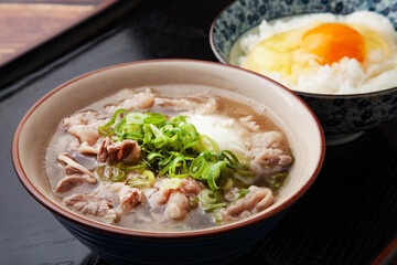 肉吸いと卵かけご飯