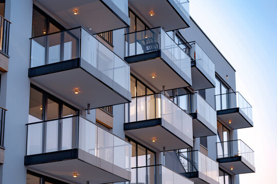 a building with many balconies