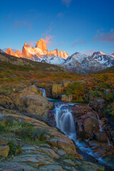 Fitz roy sunrise in Los Glaciares National Park (Patagonia)