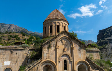 Öşvank Church is in Çamlıyamaç Village of Uzundere District. It is famous for its colorful...