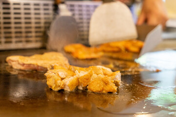 Take advantage of the weekend to enjoy hot freshly made Teppanyaki dishes that are fresh and delicious