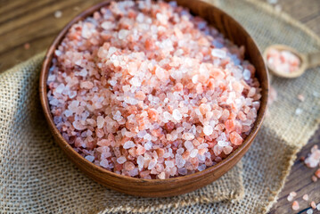 Pink Himalayan salt in wooden  bowl