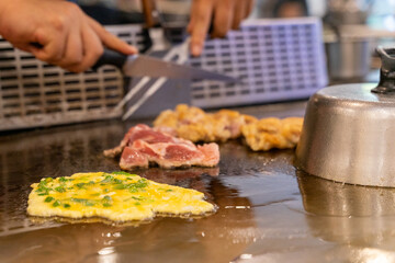 Take advantage of the weekend to enjoy hot freshly made Teppanyaki dishes that are fresh and delicious