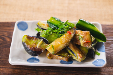 夏野菜の浅漬け　からし和え