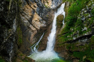 piękno wodospadu Savica w jesienny dzień © Jerzy